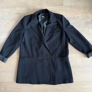 Zara Women's Classic Black Blazer